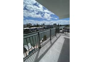 8001 Crespi Blvd APT 6D, Miami Beach, FL 33141, - MLS#A11914980