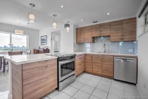 8001 Crespi Blvd APT 6D, Miami Beach, FL 33141, - MLS#A11914980