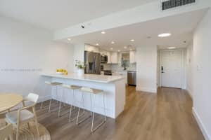 3300 W Rolling Hills Cir 701 Davie, FL 33328 - MLS#A11915002