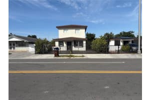 819 E 26th St #0, Hialeah, FL 33013, - MLS#A11915014