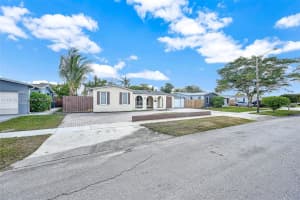 9180 Sw 55th St Cooper City, FL 33328 - MLS#A11915015