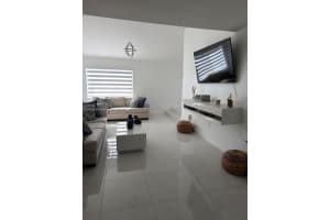 733 Sw 99th Ct Cir Miami, FL 33174 - MLS#A11915026