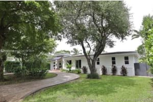 1541 Garcia Ave, Coral Gables, FL 33146, - MLS#A11915031