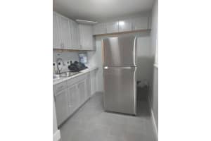 808 Sw 14th Ter 4 Fort Lauderdale, FL 33312 - MLS#A11915038