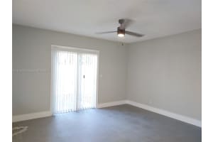 808 Sw 14th Ter 4 Fort Lauderdale, FL 33312 - MLS#A11915038