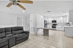 2920 Nw 9th Pl Fort Lauderdale, FL 33311 - MLS#A11915058