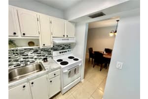 2213 Ne 1st Ct 203 Boynton Beach, FL 33435 - MLS#A11915063