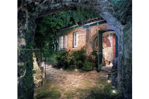 1301 Milan Ave cottage # 4, Coral Gables, FL 33134, - MLS#A11915081