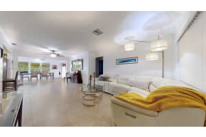 105 N 31st Ave Hollywood, FL 33021 - MLS#A11915095