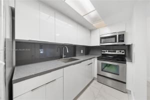 2301 NE 170th St #1, North Miami Beach, FL 33160, - MLS#A11915151