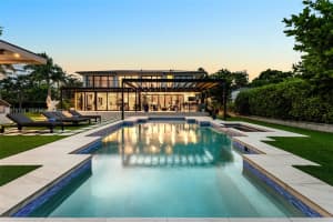 795 Lakeview Dr Miami Beach, FL 33140 - MLS#A11915154