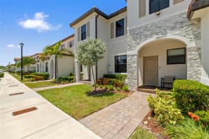 11823 SW 247th Ter, Princeton, FL 33032, - MLS#A11915155