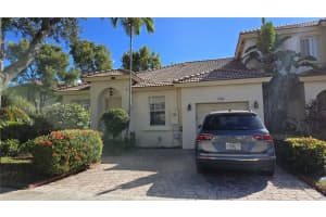 7950 Nw 20th St, Pembroke Pines