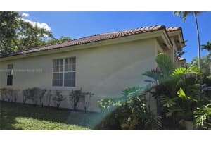 7950 Nw 20th St Pembroke Pines, FL 33024 - MLS#A11915191