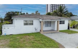 640 Ne 168th St North Miami Beach, FL 33162 - MLS#A11915214