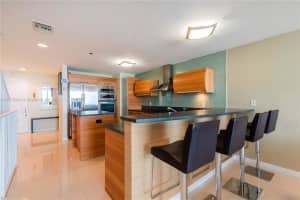 2950 NE 188th St APT 504, Aventura, FL 33180, - MLS#A11915246