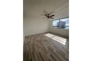 18601 Ne 14th Ave 407, Miami