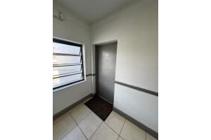 10431 N Kendall Dr D204, Miami