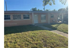 3920 Nw 175th St Miami Gardens, FL 33055 - MLS#A11915326