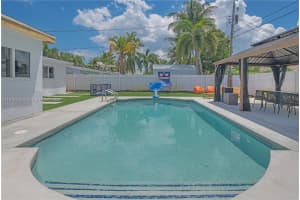 317 Se 7th Ave Deerfield Beach, FL 33441 - MLS#A11915336