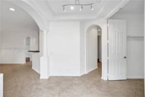 2757 Center Court Drive 1-20 Weston, FL 33332 - MLS#A11915393