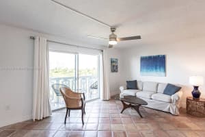 MLS# A11915405, Miami Beach, Florida 33139