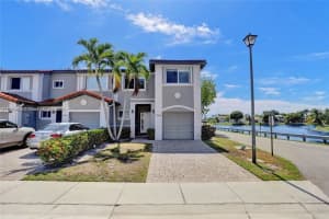 2802 Sw 128 Way, Miramar