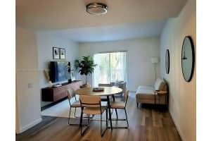 2660 W 76th St APT 207, Hialeah, FL 33016, - MLS#A11915437