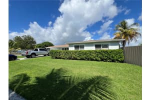 10431 Sw 93rd St, Miami