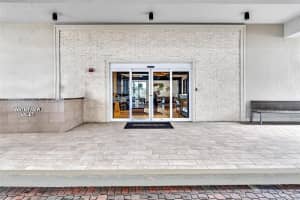 20515 E Country Club Dr 147 Aventura, FL 33180 - MLS#A11915506