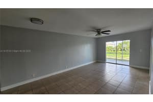 8901 NW 38th Dr APT 206, Coral Springs, FL 33065, - MLS#A11915518