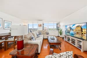 2100 Sans Souci Blvd B1006 North Miami, FL 33181 - MLS#A11915523