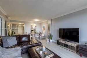 250 Jacaranda Dr Apartment 506, Plantation, FL 33324, - MLS#A11915544