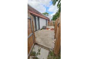 1305 Nw 8th Ave 1305 Fort Lauderdale, FL 33311 - MLS#A11915546