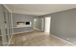 1305 Nw 8th Ave 1305 Fort Lauderdale, FL 33311 - MLS#A11915546
