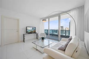 200 Biscayne Blvd Way APT 4314, Miami, FL 33131, - MLS#A11915554