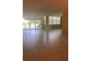805 Cypress Blvd 309 Pompano Beach, FL 33069 - MLS#A11915562