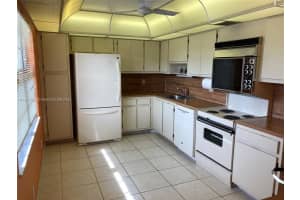 805 Cypress Blvd 309 Pompano Beach, FL 33069 - MLS#A11915562