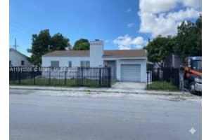 808 Nw 75th St Miami, FL 33150 - MLS#A11915566