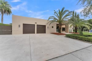 7261 W Troon Cir, Miami Lakes, FL 33014, Sold 03/27/26