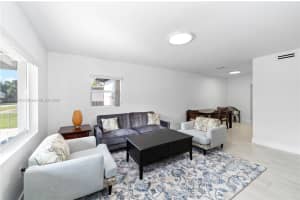 5731 Sw 62nd Ter Miami, FL 33143 - MLS#A11915618