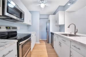 9912 Hammocks Blvd Apt 104-41, Miami, FL 33196, - MLS#A11915650