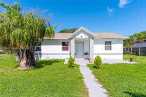 10755 Sw 217th St Miami, FL 33170 - MLS#A11915679