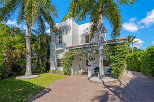 375 Plymouth Road West Palm Beach, FL 33405 - MLS#A11915683