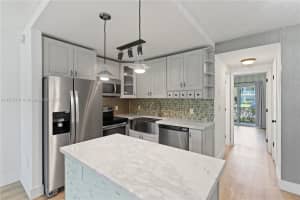 67 Harwood H H Deerfield Beach, FL 33442 - MLS#A11915701