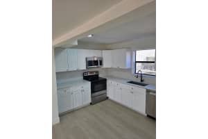 2287 W 53rd Pl 2287, Hialeah