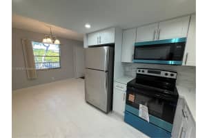 13250 SW 4th Ct #305g, Pembroke Pines, FL 33027, Sold 01/05/26