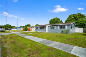 19631 NW 6th Ct, Miami, FL 33169, - MLS#A11915773