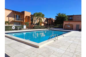 7111 Miami Lakes Dr N2, Miami Lakes 7111 Miami Lakes Dr N2, Miami Lakes