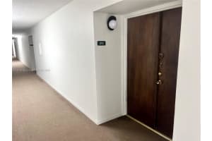 11800 SW 18th St Apt 312-4, Miami, FL 33175, - MLS#A11915785